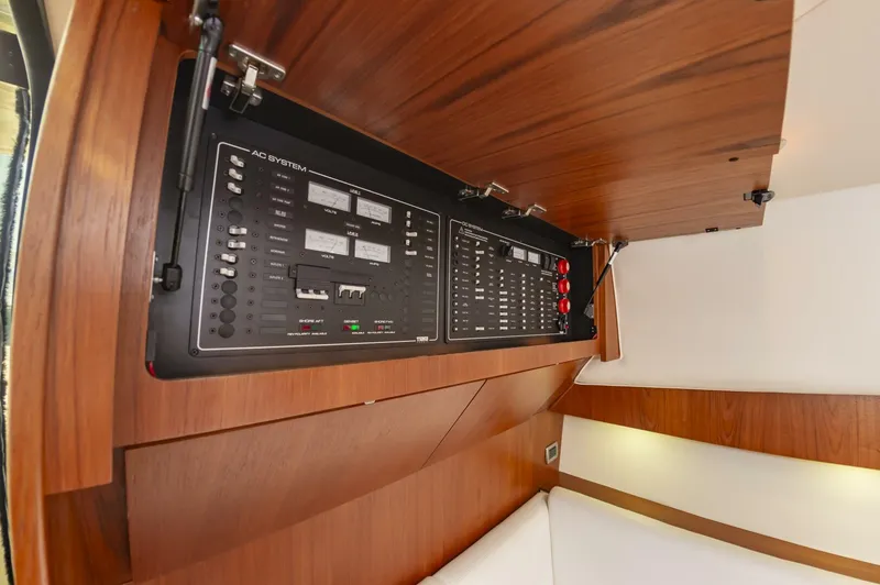 Slide: The Image of Tiara 4300 Open 2014 - 5200455