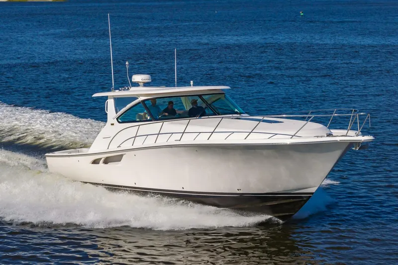 Slide: The Image of Tiara 4300 Open 2014 - 5200427