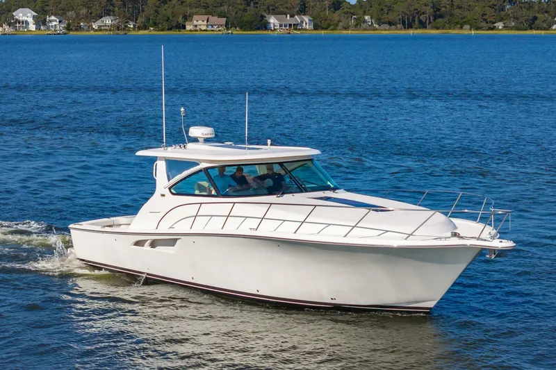 Slide: The Image of Tiara 4300 Open 2014 - 5200477