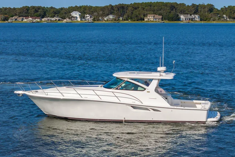 Slide: The Image of Tiara 4300 Open 2014 - 5200479