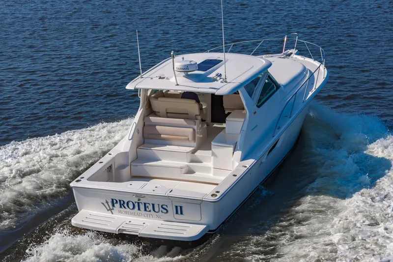 Slide: The Image of Tiara 4300 Open 2014 - 5200481