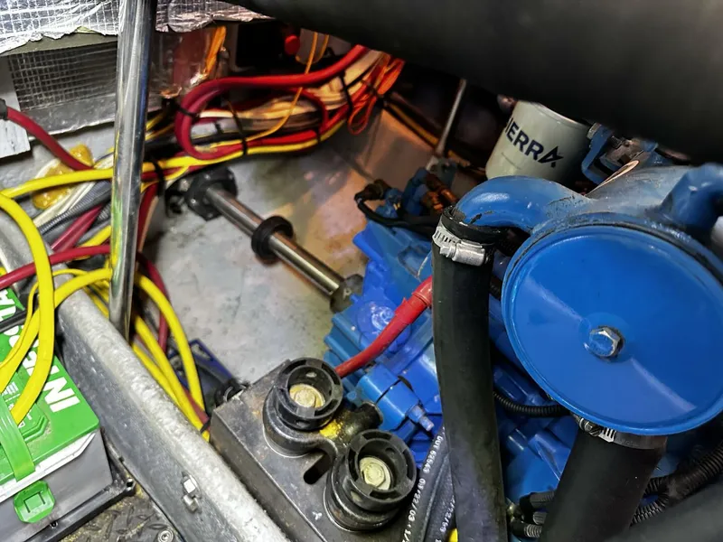 Slide: The Image of Silverton 35 Motor Yacht 2005 - 5200516