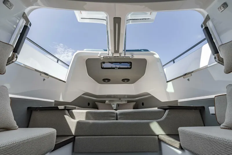 Slide: The Image of Axopar XC Cross Cabin 2025 - 5201989