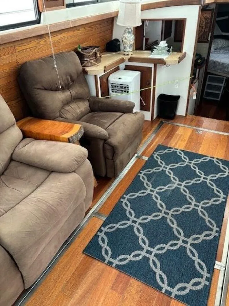 Slide: The Image of Mainship 34 Sedan 1978 - 5202661