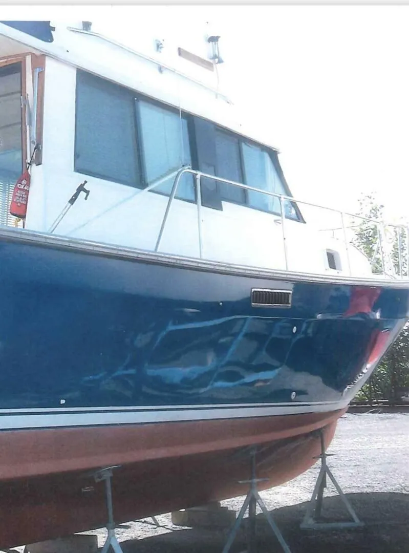 Slide: The Image of Mainship 34 Sedan 1978 - 5202518