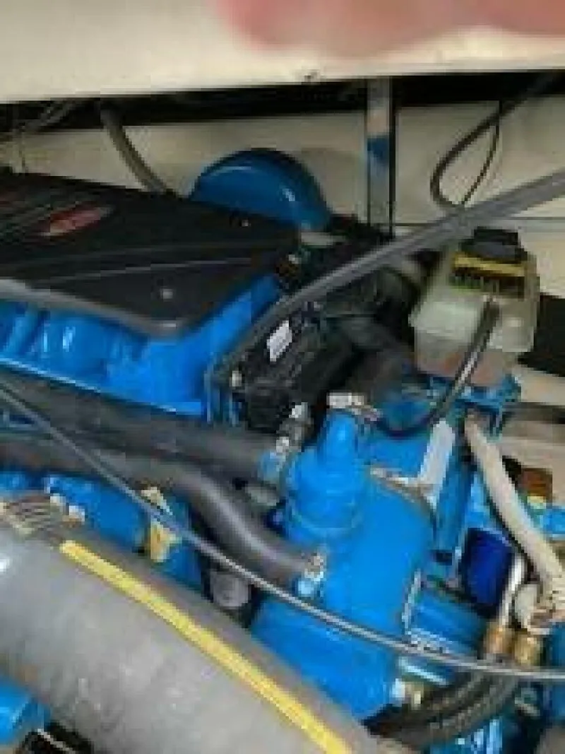 Slide: The Image of Wellcraft Coastal 3300 1989 - 5203229