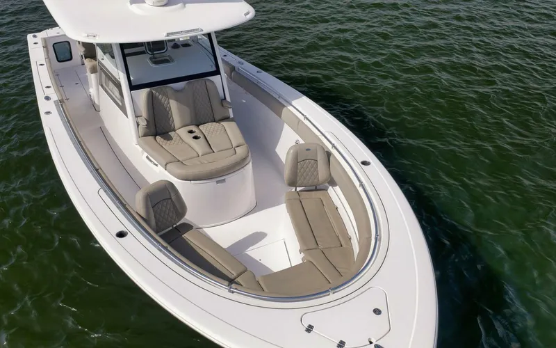 Slide: The Image of Sportsman 352 2022 - 5518469