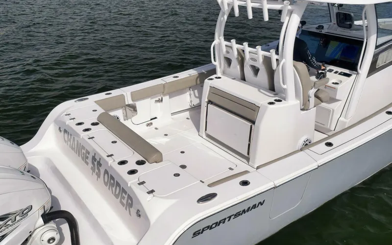 Slide: The Image of Sportsman 352 2022 - 5518474