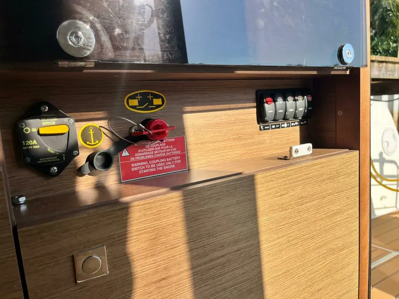 Slide: The Image of Jeanneau NC 1095 2021 - 5203761