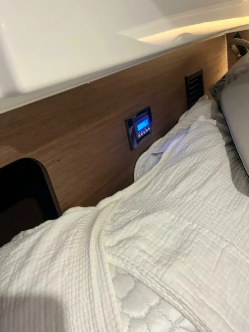 Slide: The Image of Jeanneau NC 1095 2021 - 5203736