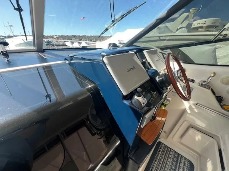 Slide: The Image of Tiara 3900 Sovran 2007 - 5204013