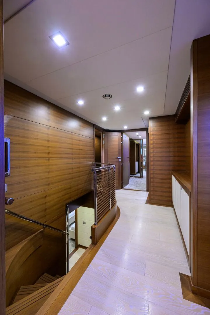 Slide: The Image of Main Foyer - 5204186