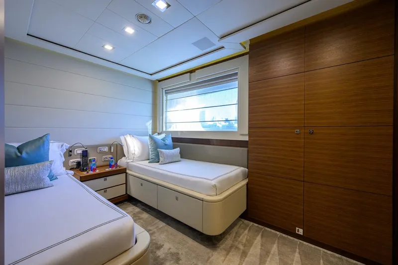 Slide: The Image of Guest Stateroom Port Aft - 5204375