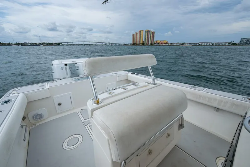 Slide: The Image of SeaCraft SC32 Master Angler 2001 - 5204424