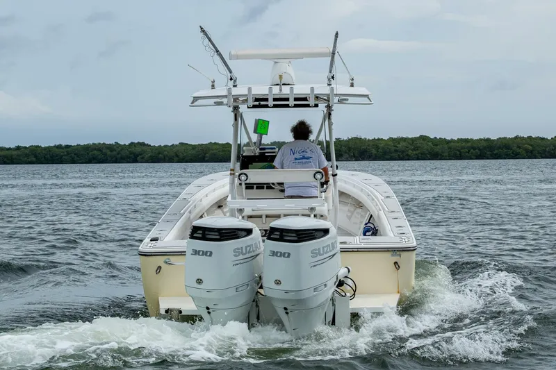 Slide: The Image of SeaCraft SC32 Master Angler 2001 - 5204427