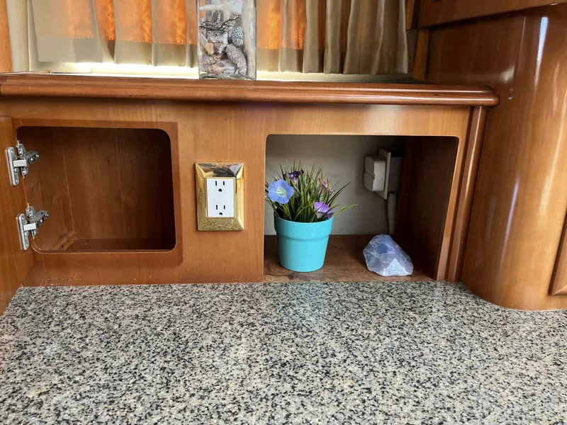 Slide: The Image of Counter storage  - 5215305