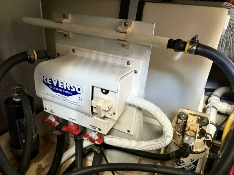 Slide: The Image of Oil change system - 5215346