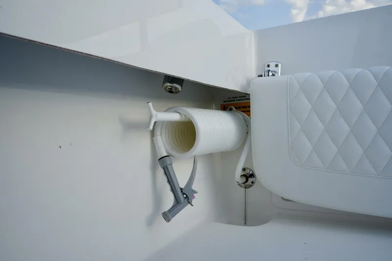 Slide: The Image of Washdown 2024 Reef Runner 23 Center Console - 5205088