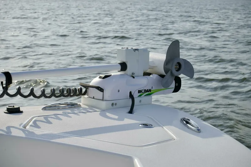 Slide: The Image of Reef Runner 23 - Bow with Trolling Motor 2024 Reef Runner 23 Center Console - 7654891