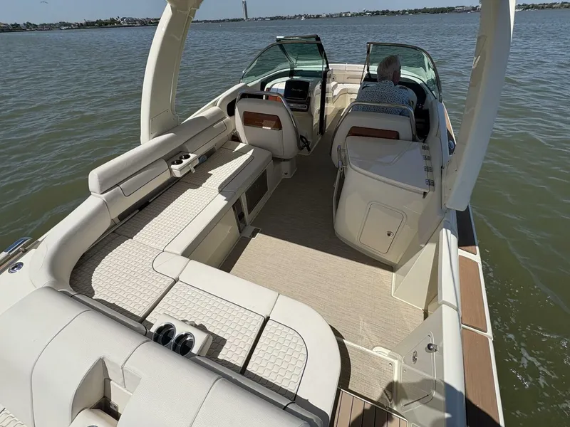 Slide: The Image of 2023 Chris-Craft 31 Launch GT - 5205179