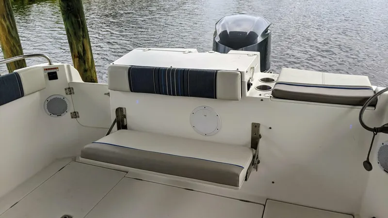 Slide: The Image of 03 Cockpit   2017 Cutwater 242 Sport Coupe (2) - 5206439