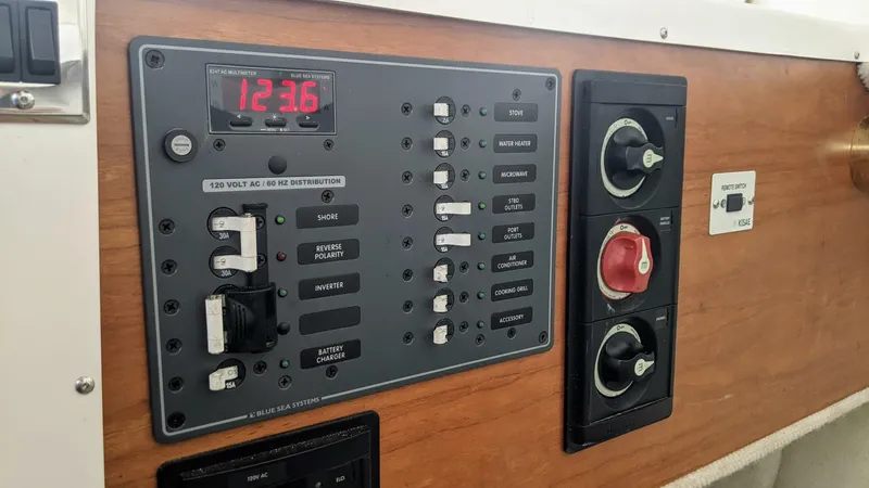 Slide: The Image of 08 Midberth Storage   2017 Cutwater 242 Sport Coupe (2) - 5206464