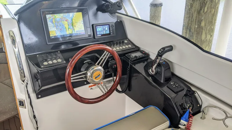 Slide: The Image of 09 Helm   2017 Cutwater 242 Sport Coupe - 5206465