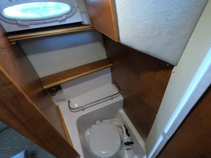 Slide: The Image of 13 Head   2017 Cutwater 242 Sport Coupe (2) - 5206476