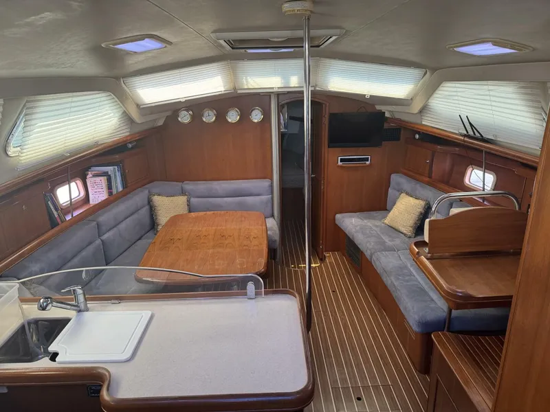 Slide: The Image of Hunter Deck Salon 2007 - 5546471