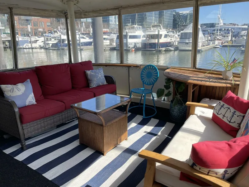 Slide: The Image of Aft Deck - Stb - 5329000