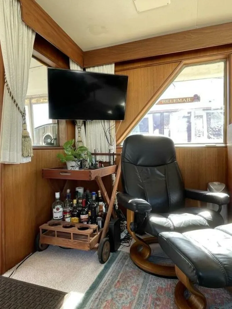 Slide: The Image of Bar - 5329002