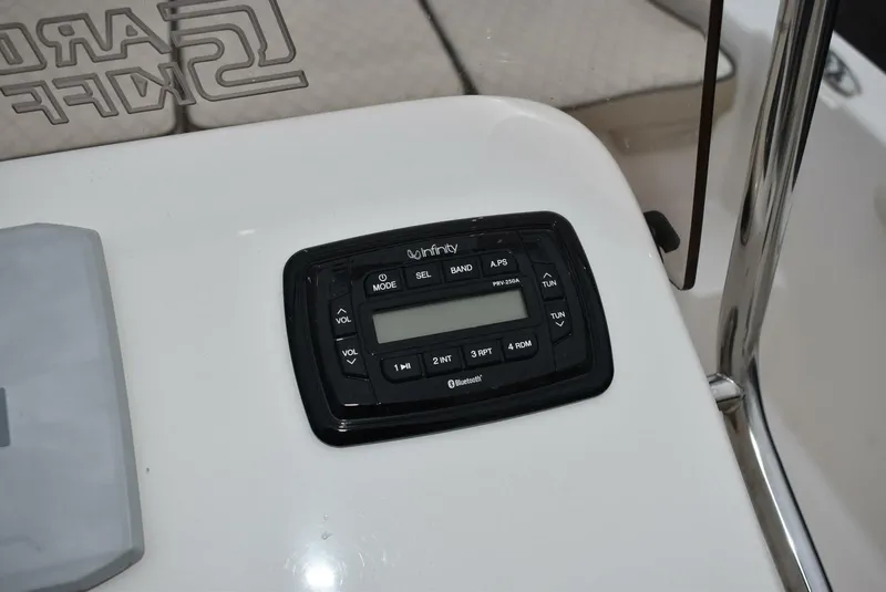 Slide: The Image of Carolina 19LS 2022 - 5212432