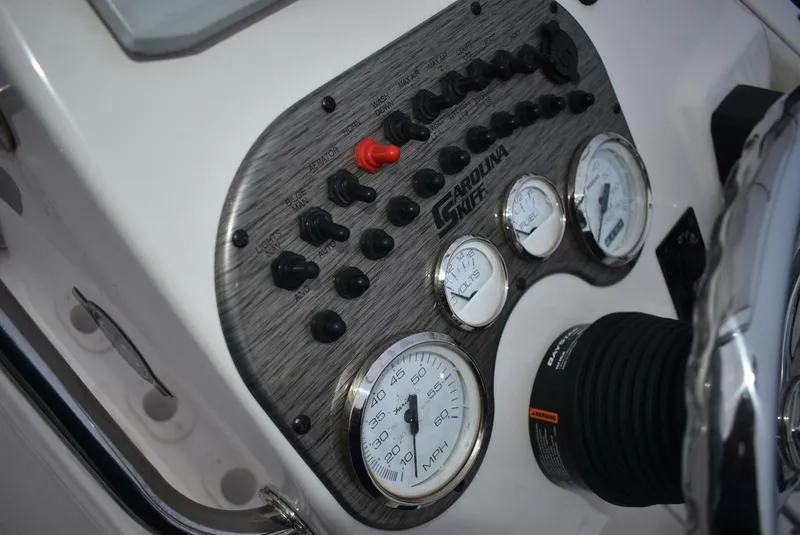 Slide: The Image of Carolina 19LS 2022 - 5212435