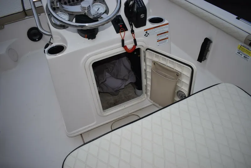 Slide: The Image of Carolina 19LS 2022 - 5212438