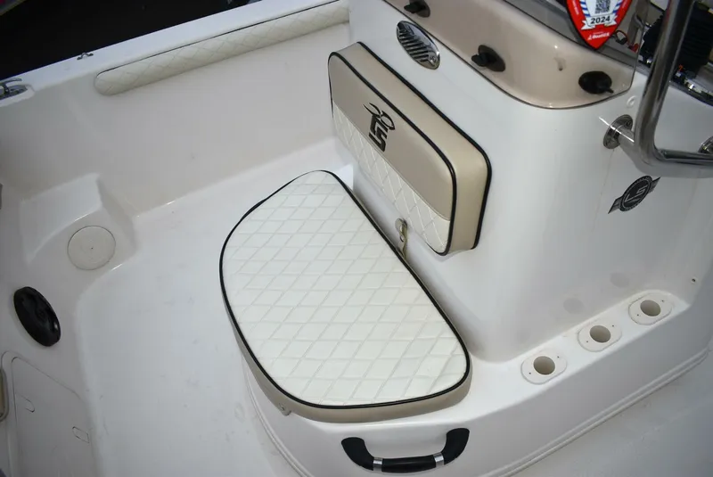 Slide: The Image of Carolina 19LS 2022 - 5212439