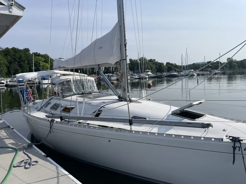 Slide: The Image of Beneteau 38 1991 - 7141110