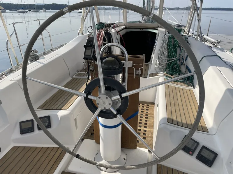 Slide: The Image of Beneteau 38 1991 - 7141114