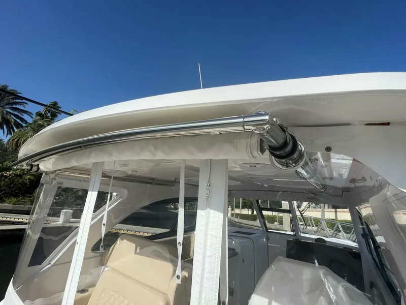 Slide: The Image of 33 Southport Miss Sue- T-Top 2022 Southport 33 320 DC Miss Sue - 5214454