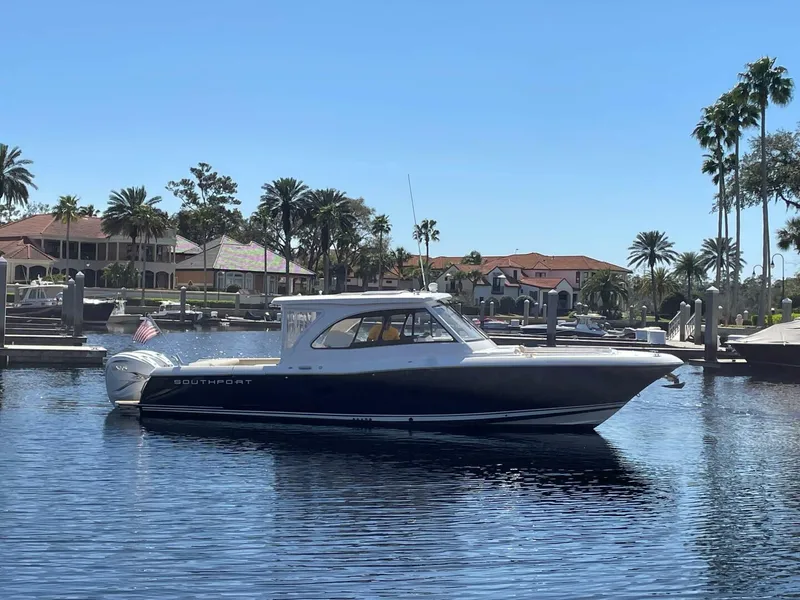 Slide: The Image of 33 Southport Miss Sue- Profile 2022 Southport 33 320 DC Miss Sue - 5214441