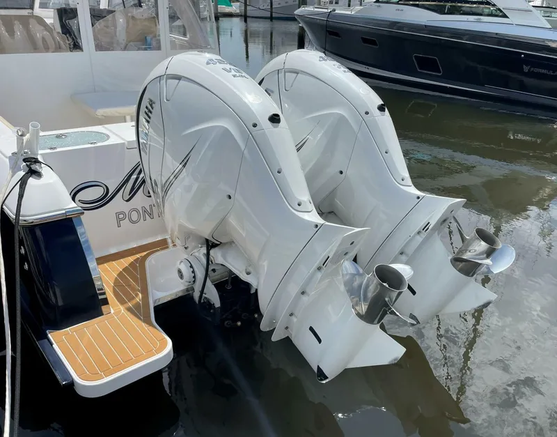 Slide: The Image of 33 Southport Miss Sue- Engines 2022 Southport 33 320 DC Miss Sue - 5481560