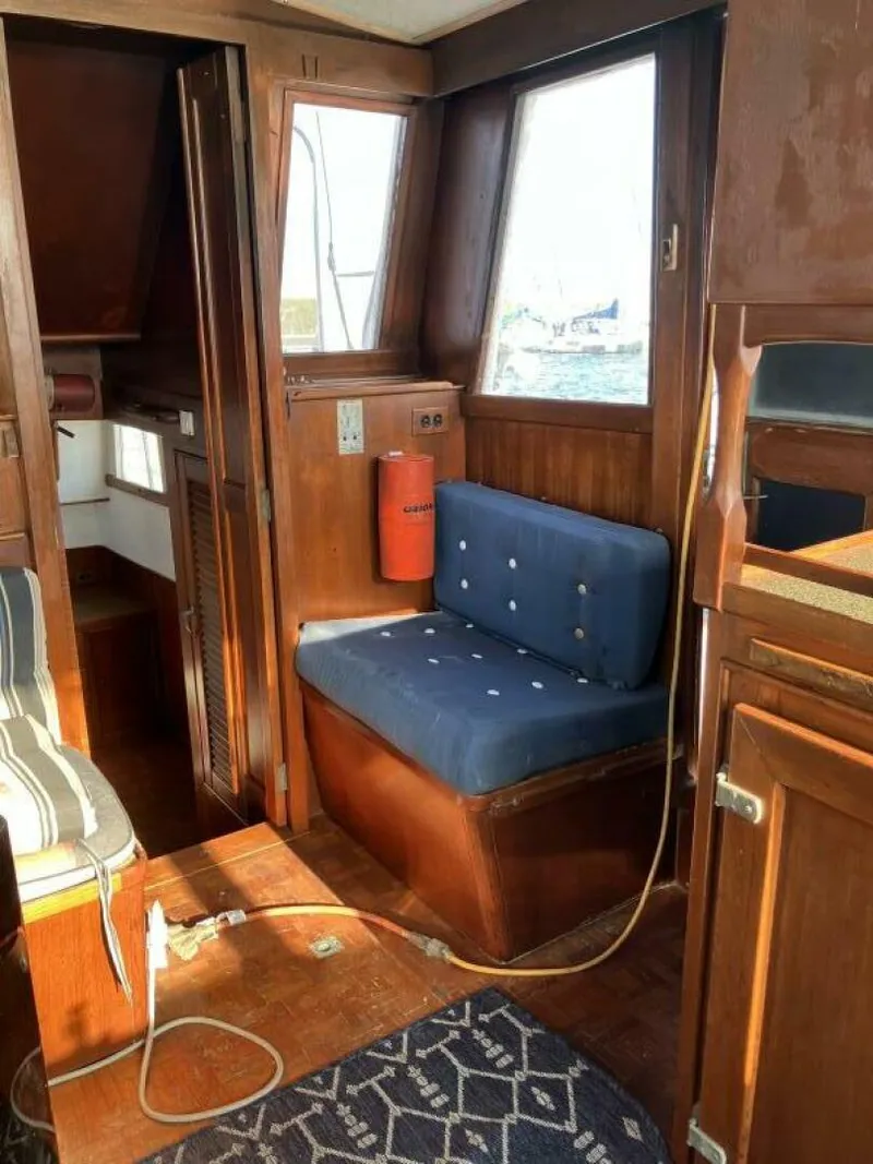 Slide: The Image of Grand Banks 36 1989 - 5214616