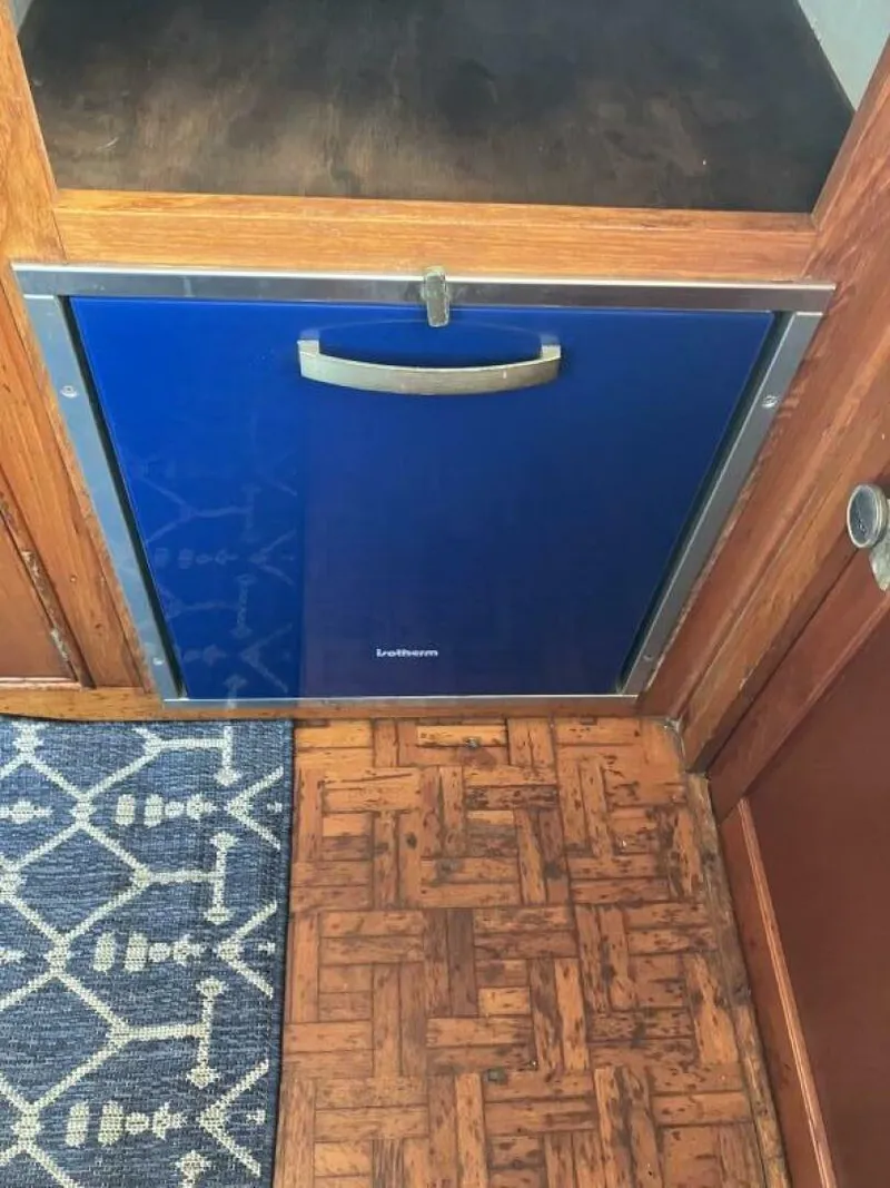 Slide: The Image of Grand Banks 36 1989 - 5214651