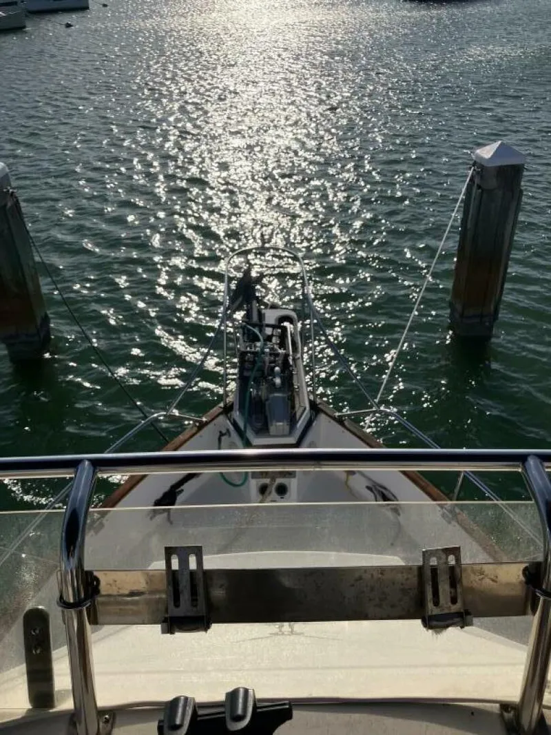 Slide: The Image of Grand Banks 36 1989 - 5214660