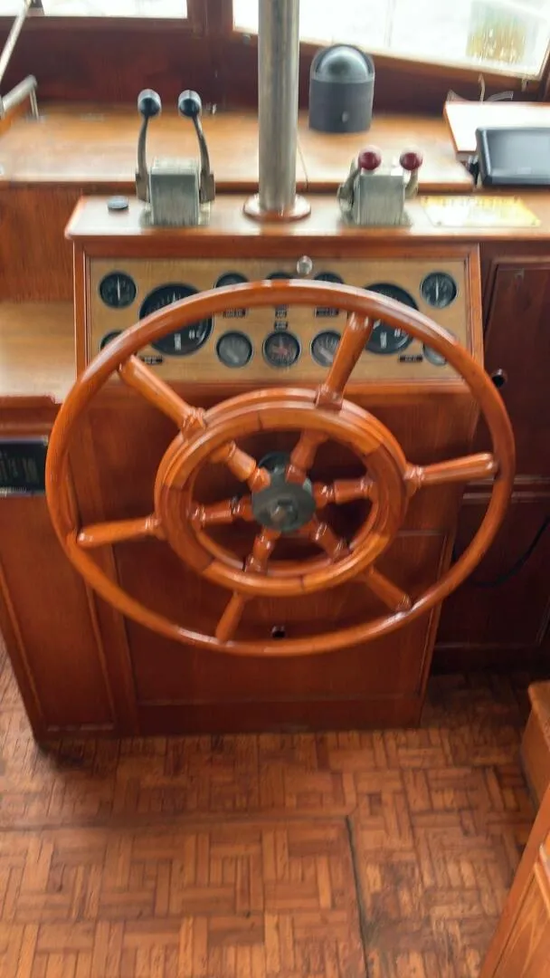 Slide: The Image of Grand Banks 36 1989 - 5214699