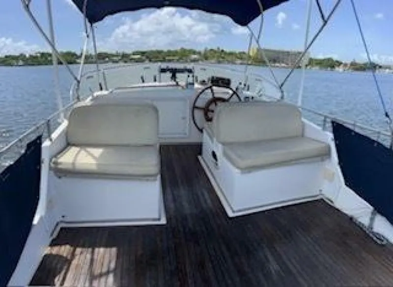 Slide: The Image of Grand Banks 36 1989 - 5414790