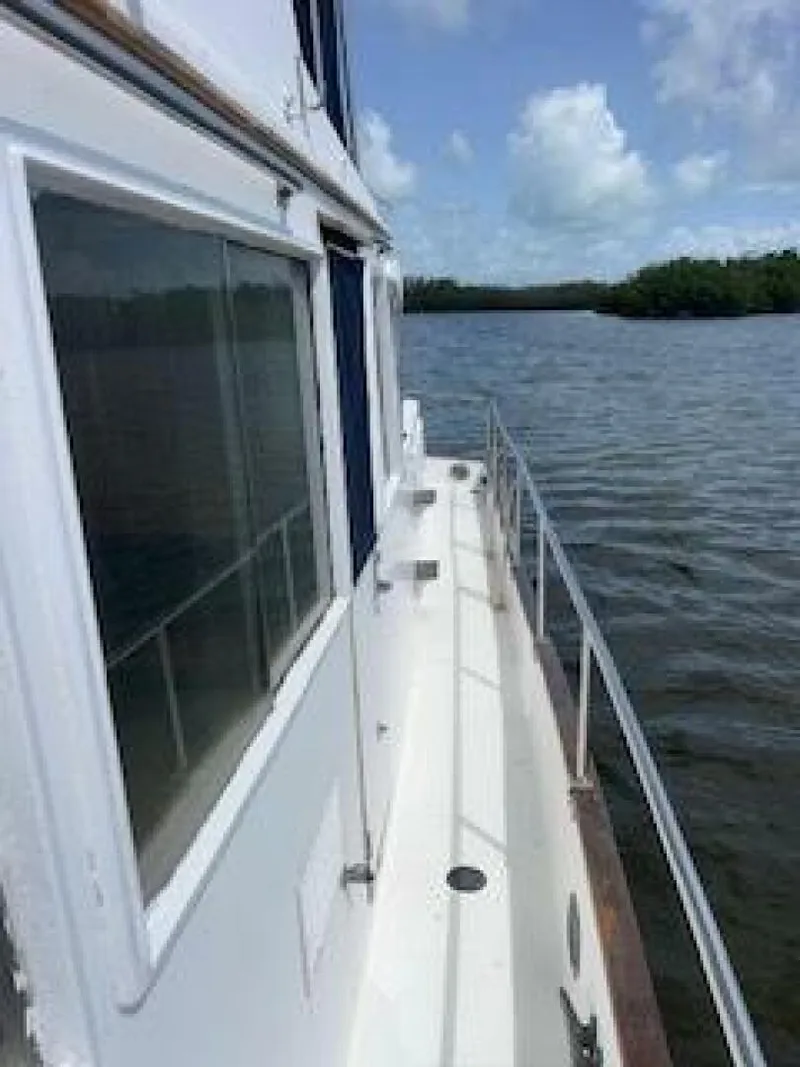 Slide: The Image of Grand Banks 36 1989 - 5414791