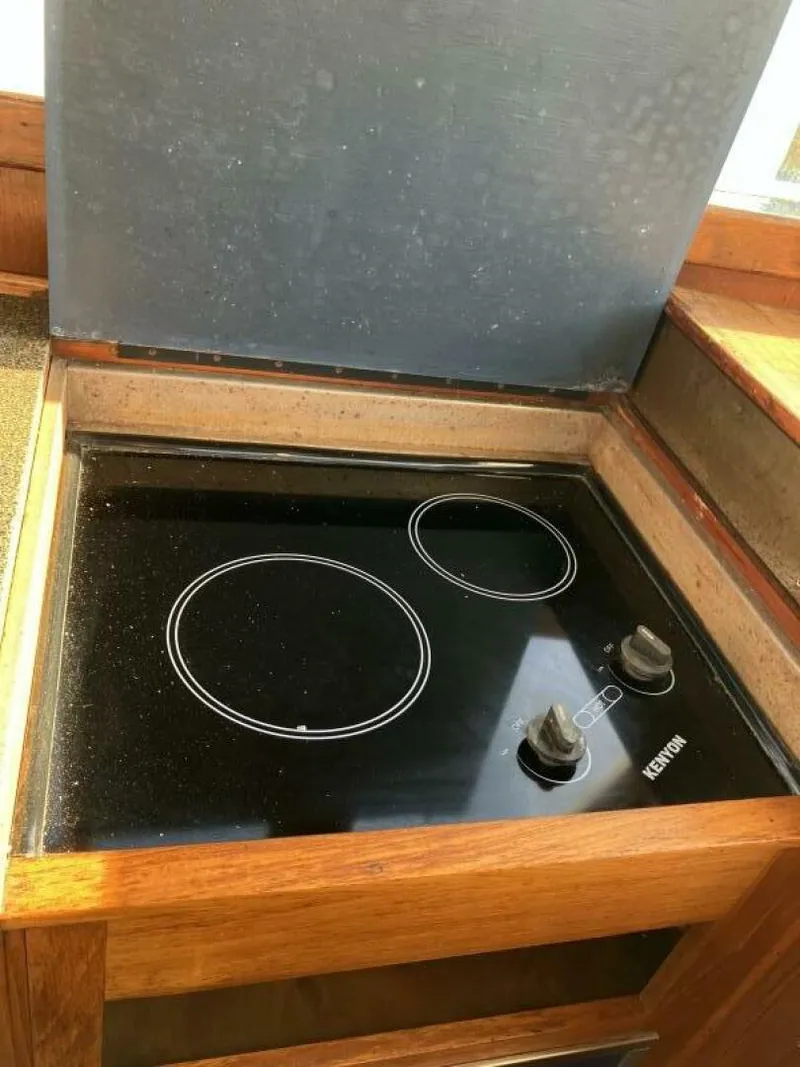 Slide: The Image of Grand Banks 36 1989 - 5214610