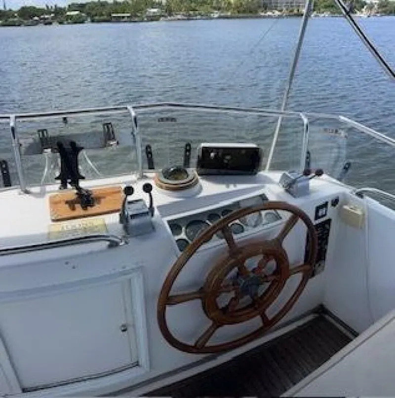 Slide: The Image of Grand Banks 36 1989 - 5414799