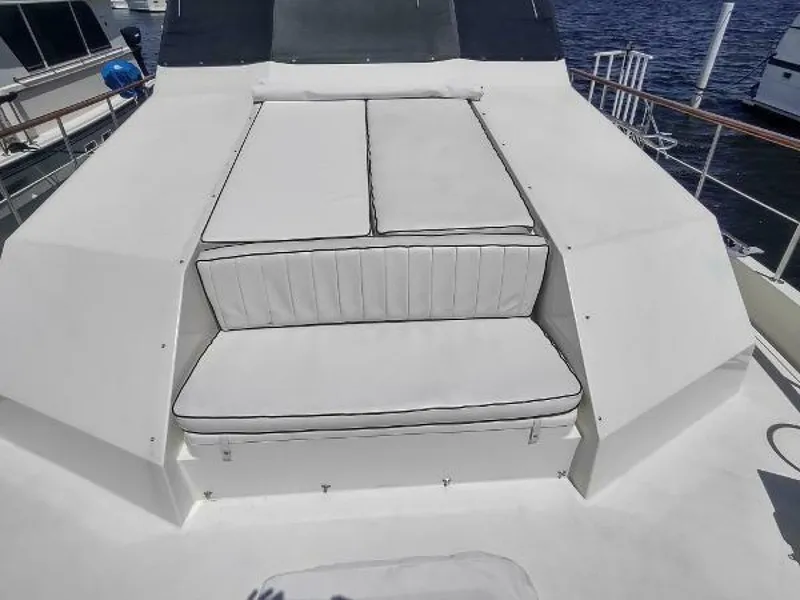 Slide: The Image of Cabo 60 Motor Yacht 1988 - 5215054