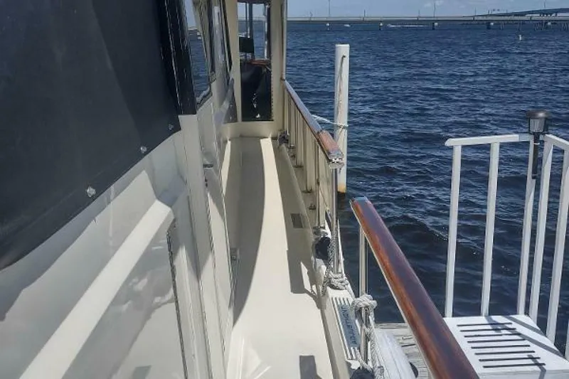 Slide: The Image of Cabo 60 Motor Yacht 1988 - 5215058